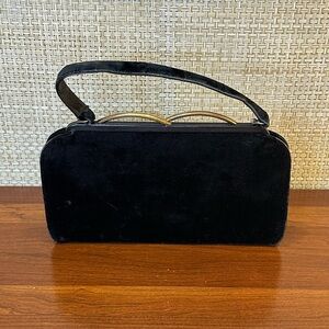 VTG 1950s-60s Beau Sac Black Velvet Evening Bag Gold-Tone Architectural Hardware